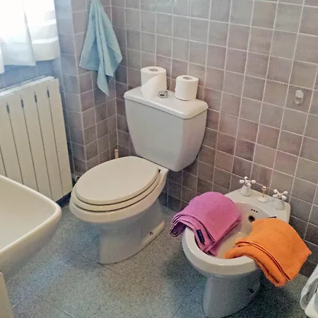Apartament Via De Vit *